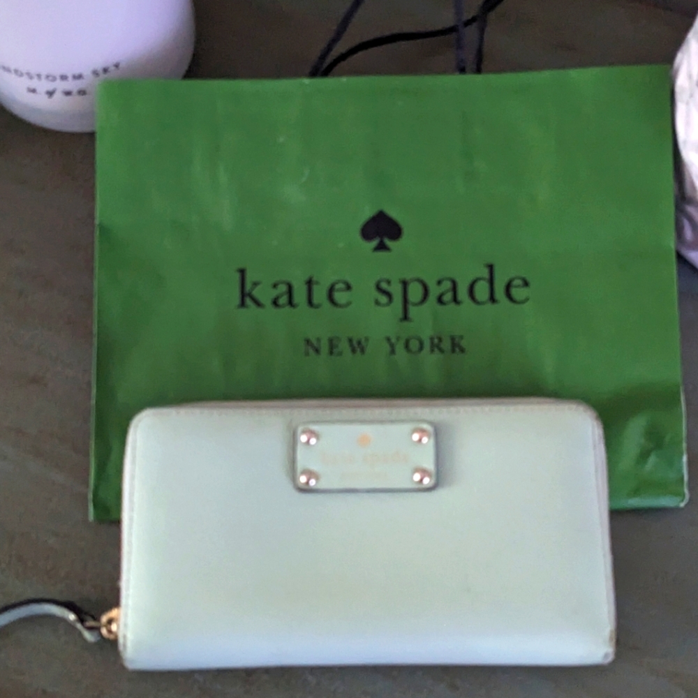 Kate Spade Mint Green Wallet